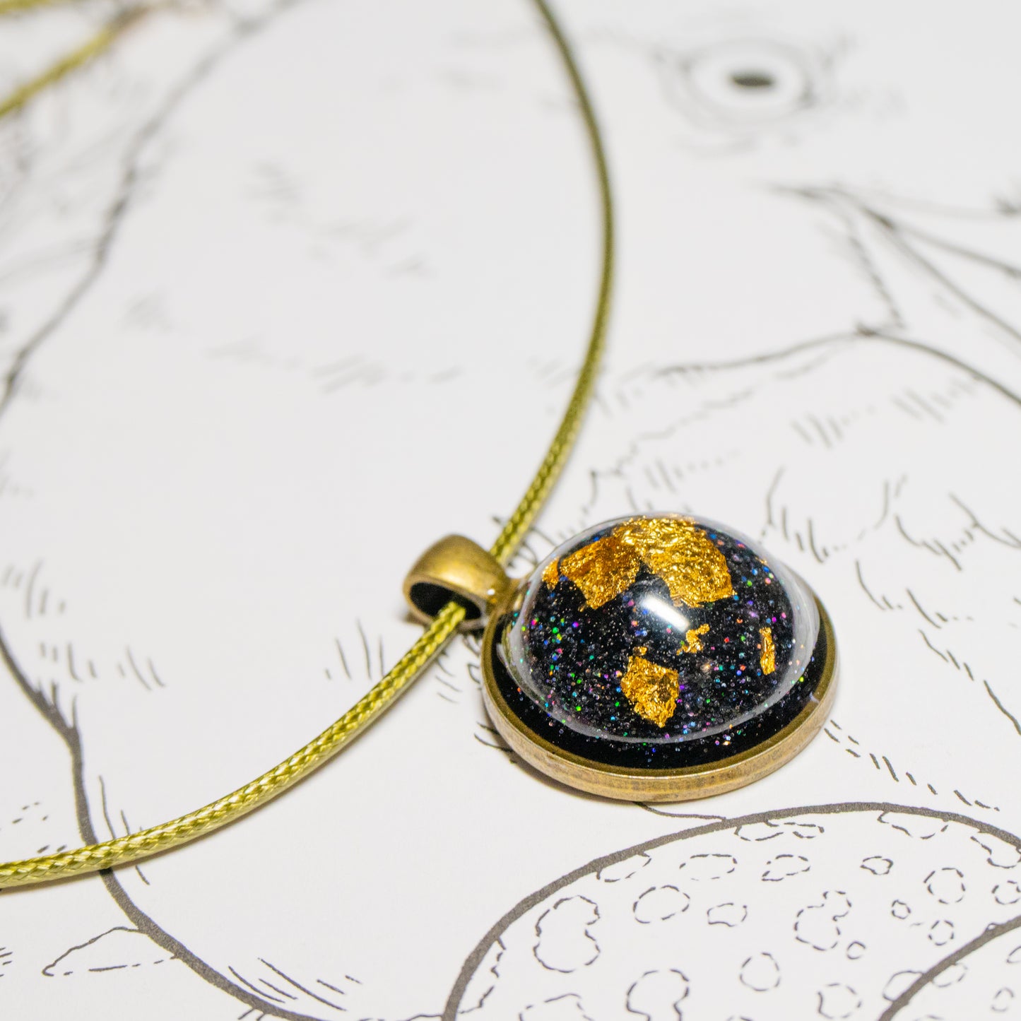 Gold Foil Galaxy Resin Pendant – Handmade Cosmic Necklace with Sparkling Glitter – Celestial Jewelry Gift in Antiqued Gold Bezel