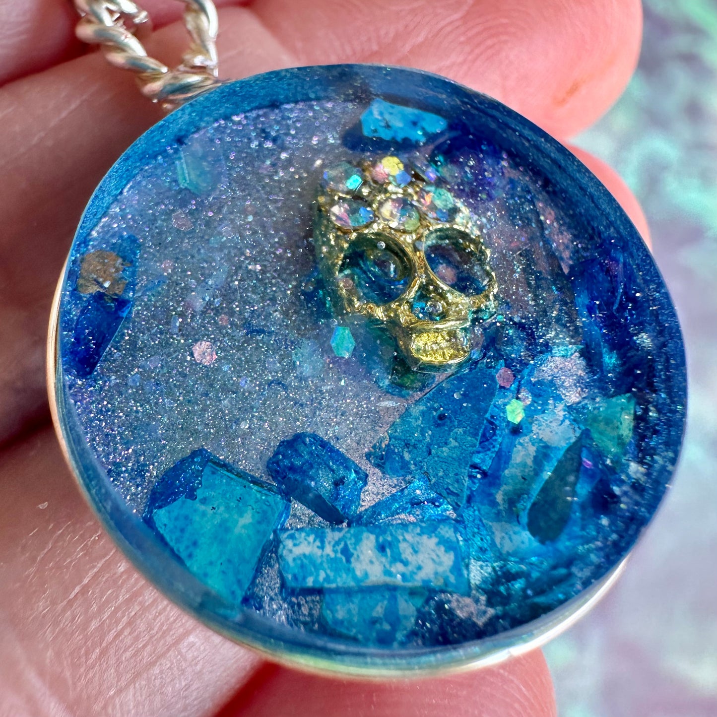 Shipwreck Necklace - Gold