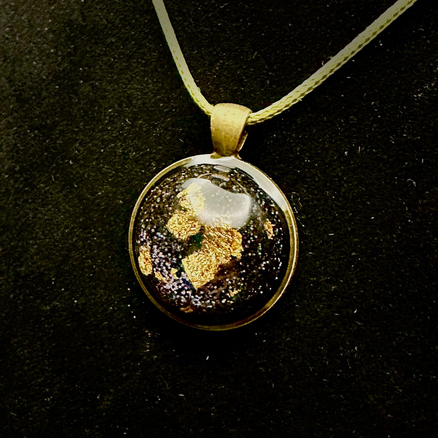 Gold Foil Galaxy Resin Pendant – Handmade Cosmic Necklace with Sparkling Glitter – Celestial Jewelry Gift in Antiqued Gold Bezel