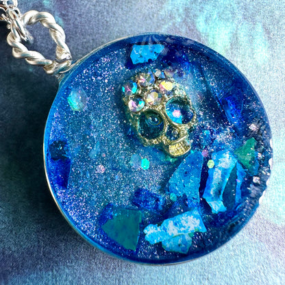 Shipwreck Necklace - Gold
