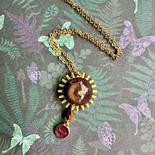 Sleepy Eye Necklace
