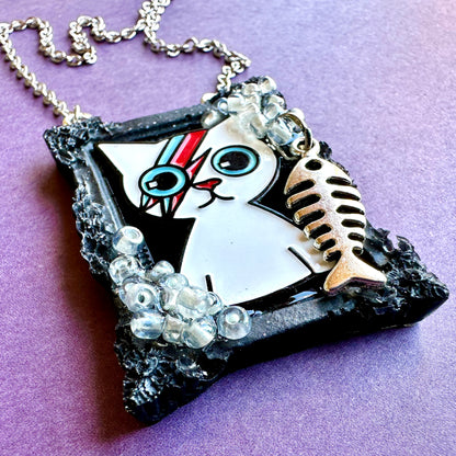 Bowie Cat Frame Pendant Necklace