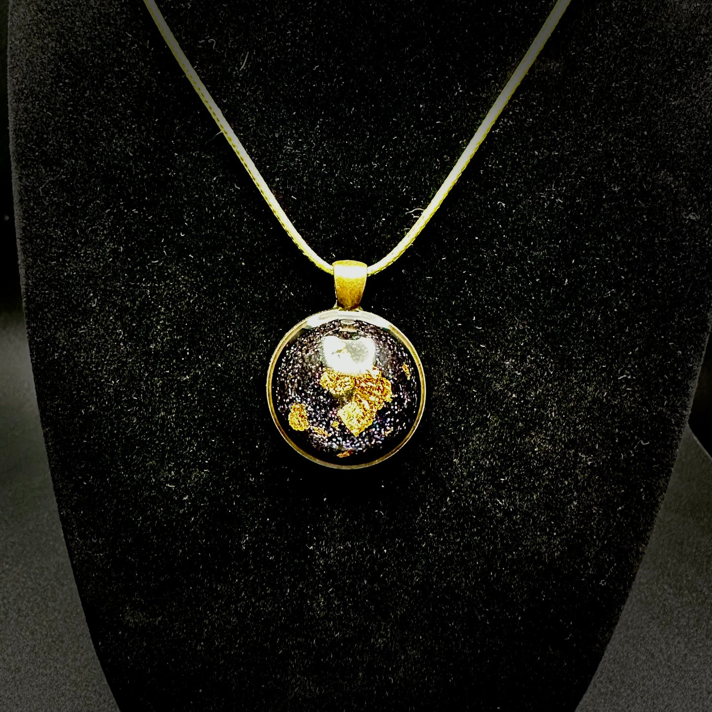 Gold Foil Galaxy Resin Pendant – Handmade Cosmic Necklace with Sparkling Glitter – Celestial Jewelry Gift in Antiqued Gold Bezel