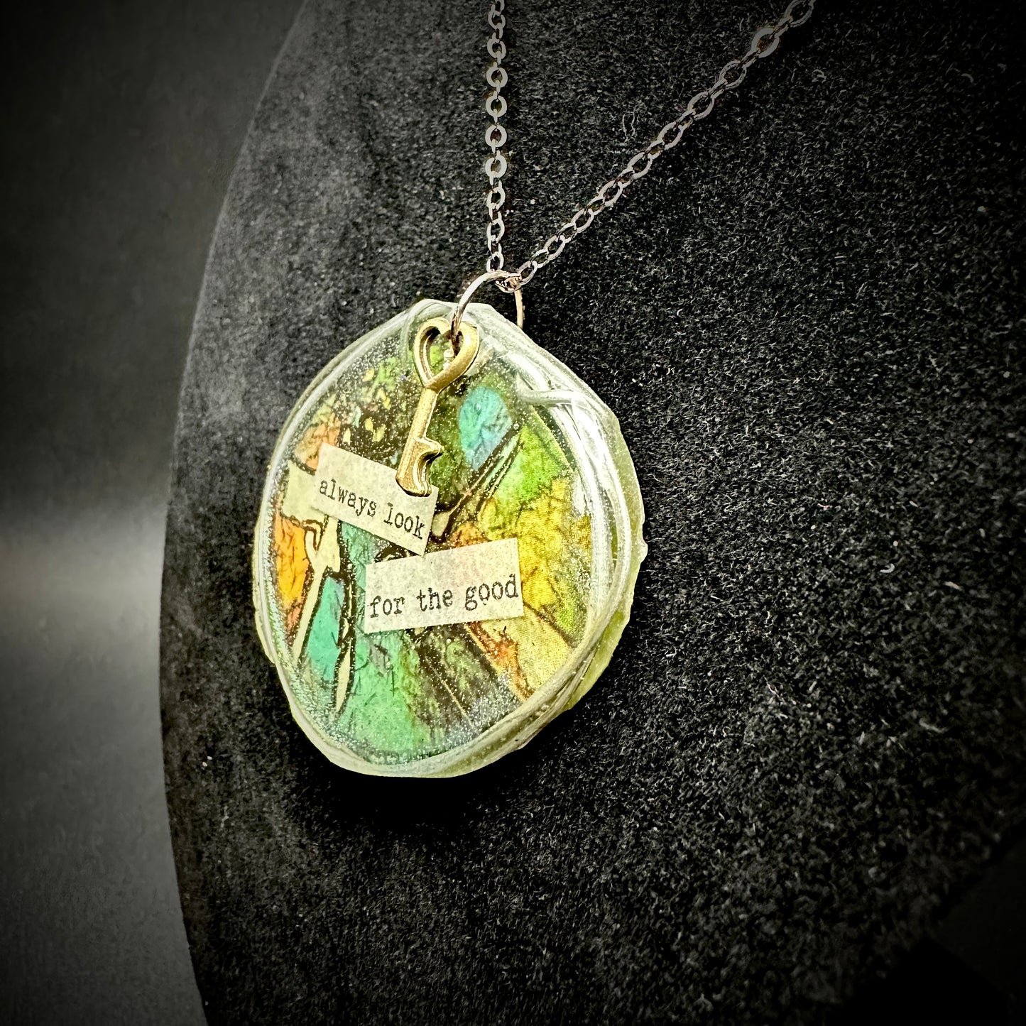 "Look for the Good" Pendant Necklace