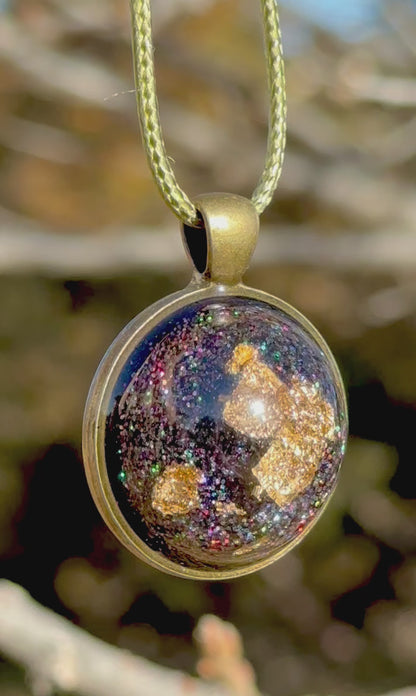Gold Foil Galaxy Resin Pendant – Handmade Cosmic Necklace with Sparkling Glitter – Celestial Jewelry Gift in Antiqued Gold Bezel
